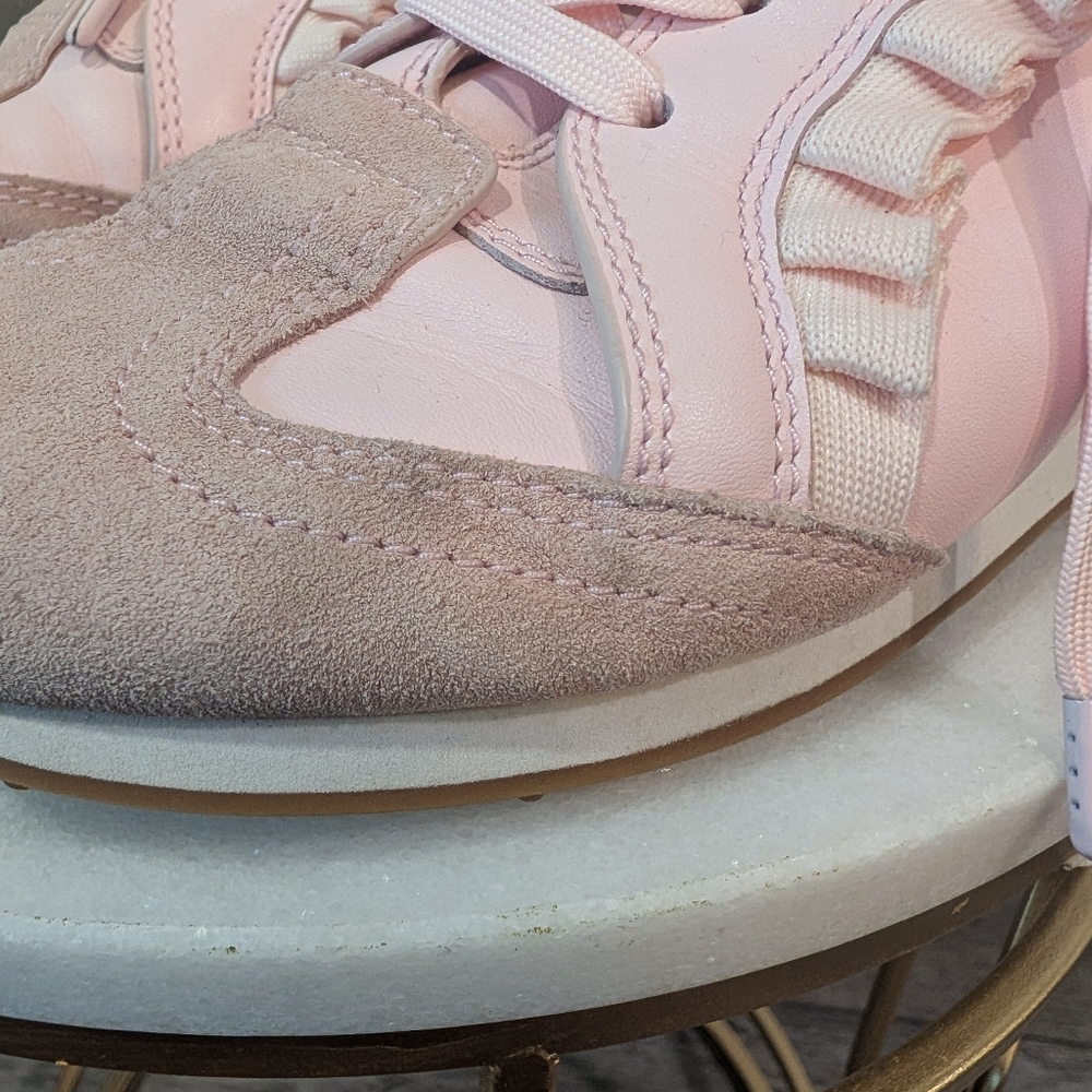 Tory Burch Sport Golf Light Pink and Shoes. Sz 9.5 - Picture 7 of 10